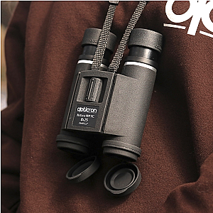 Opticron | 8x25 Natura | Konzept-Terrain